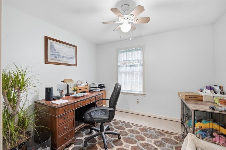 7 Hillside Meadows Dr Photo 10