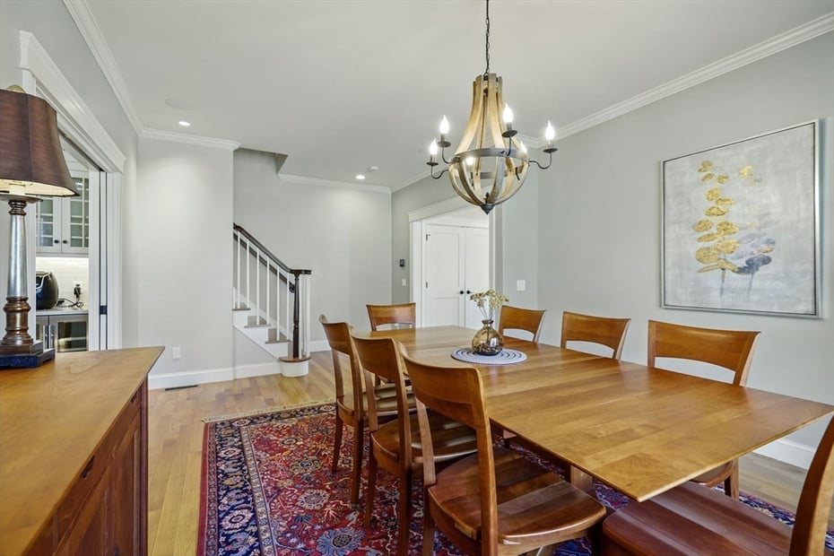156 Emerson Way Photo 6