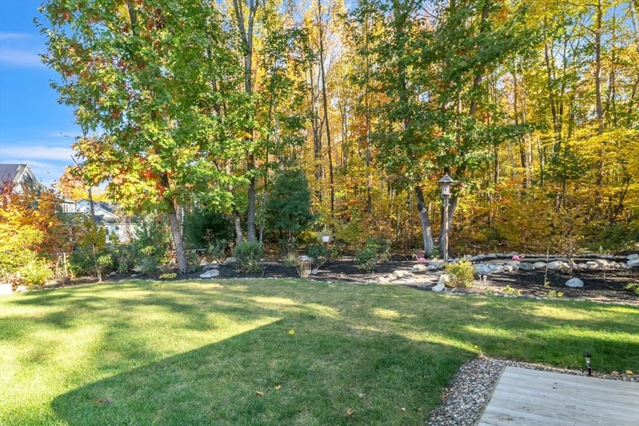 156 Emerson Way Photo 31