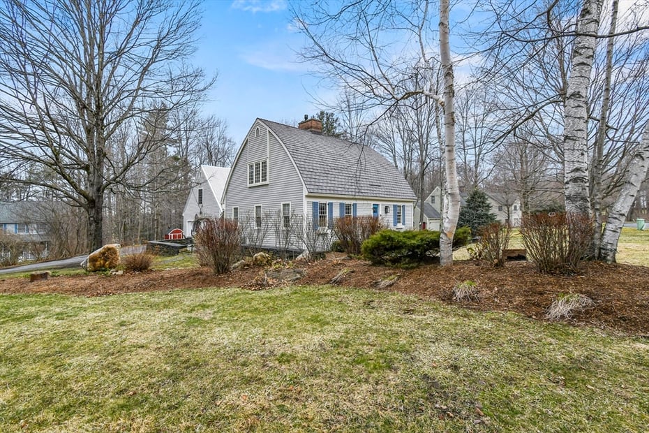 7 Whipoorwill Lane Photo 3