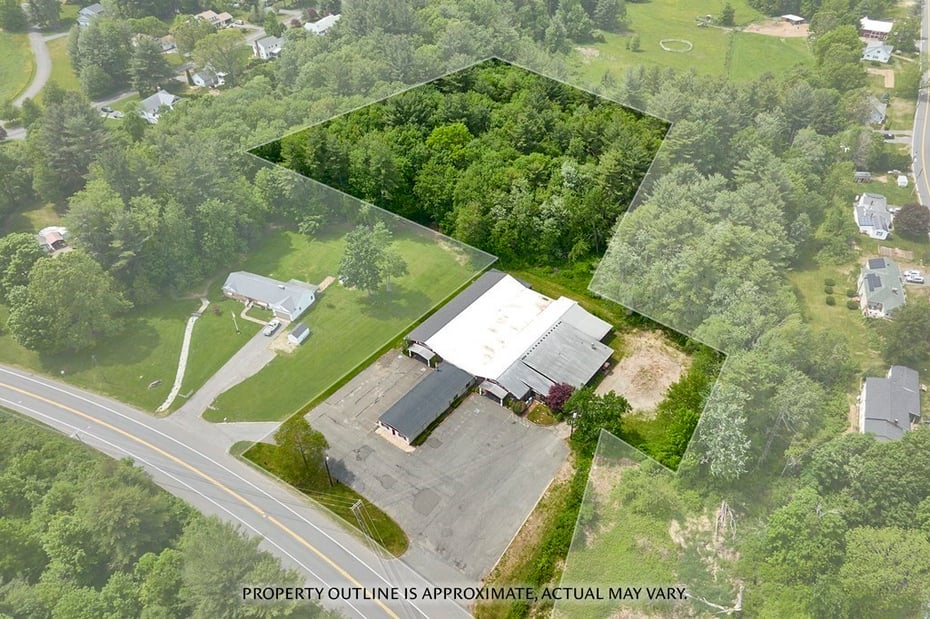 74 College Hwy Photo 42