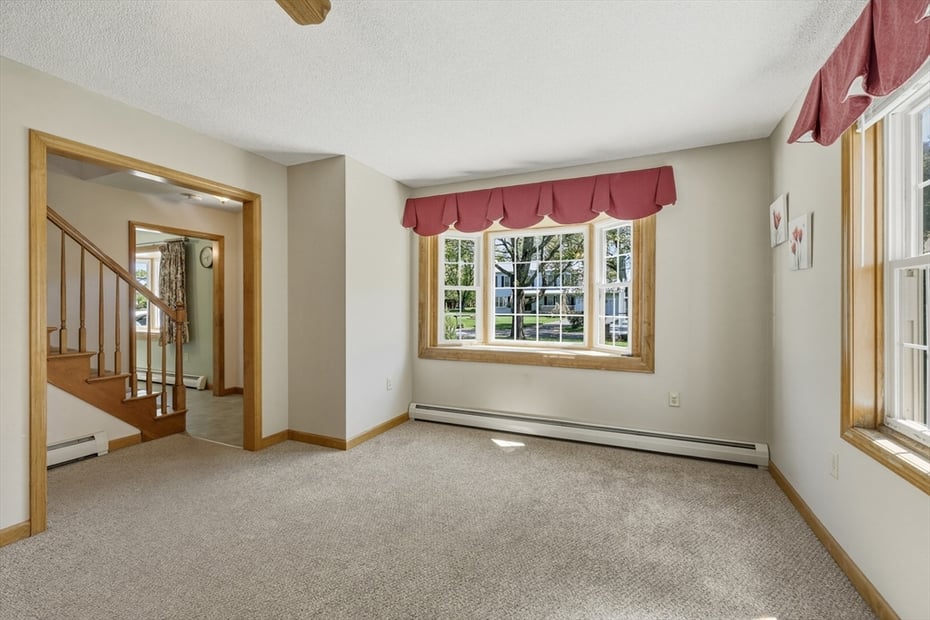 1 Kozera Ave Photo 11