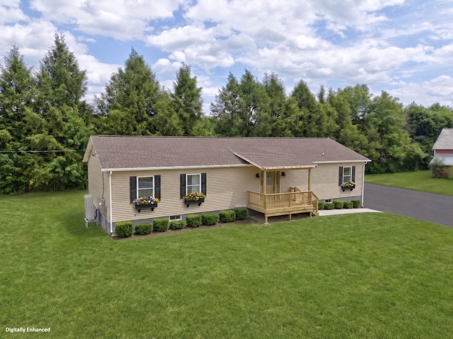 74 West St Photo 1