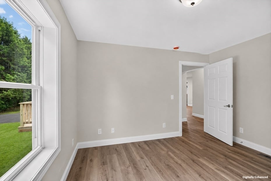 74 West St Photo 21