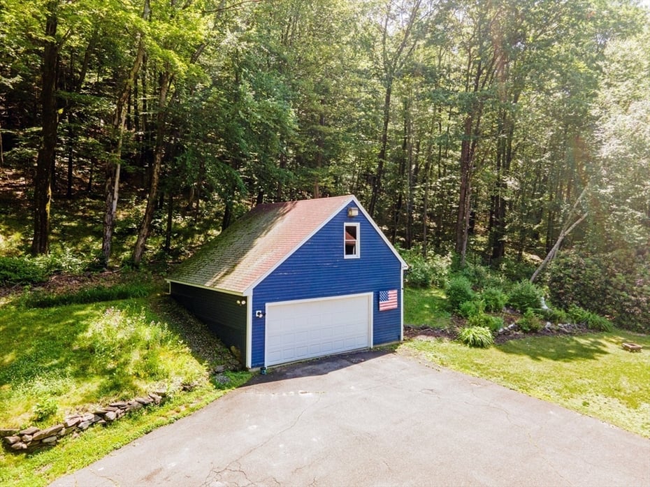 233 Old Wendell Road Photo 38