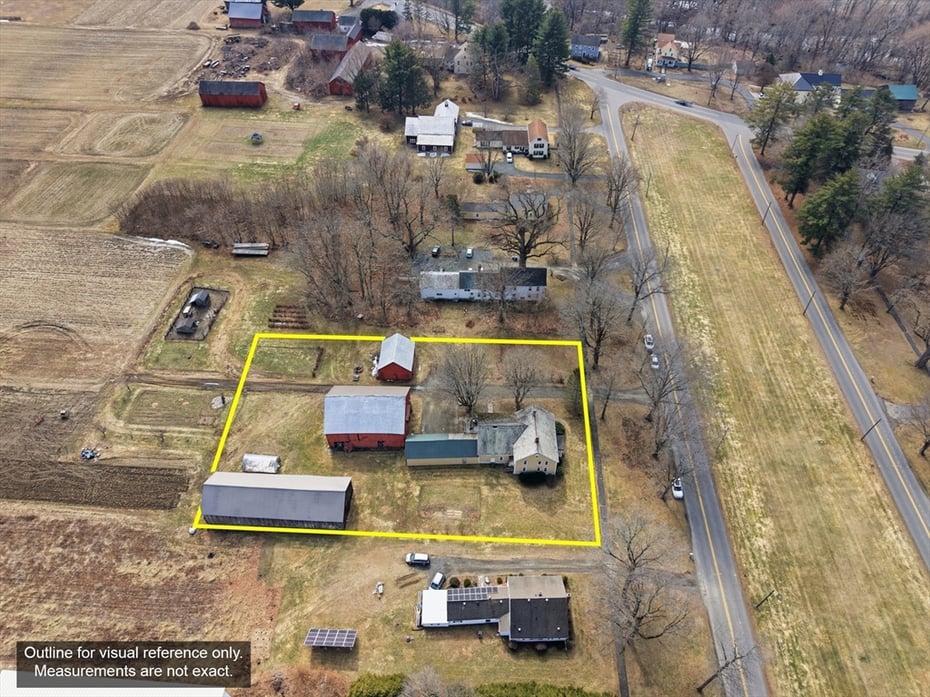 128 West St Photo 41