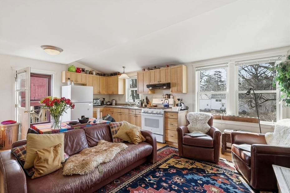 128 West St Photo 10