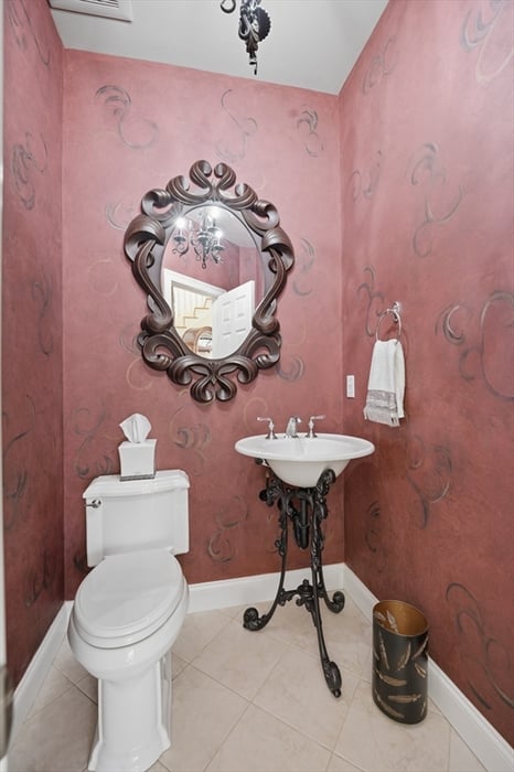 16 Falcon Heights Photo 20