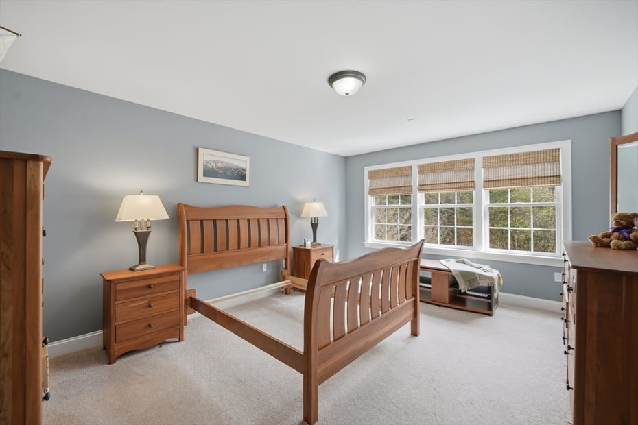 16 Falcon Heights Photo 31