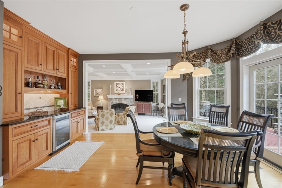 16 Falcon Heights Photo 12