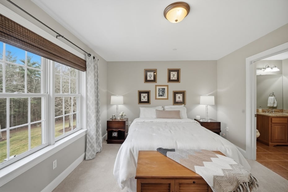 16 Falcon Heights Photo 27