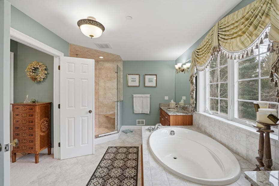 16 Falcon Heights Photo 23