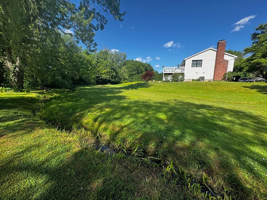 17 Captain Lathrop Dr Photo 35