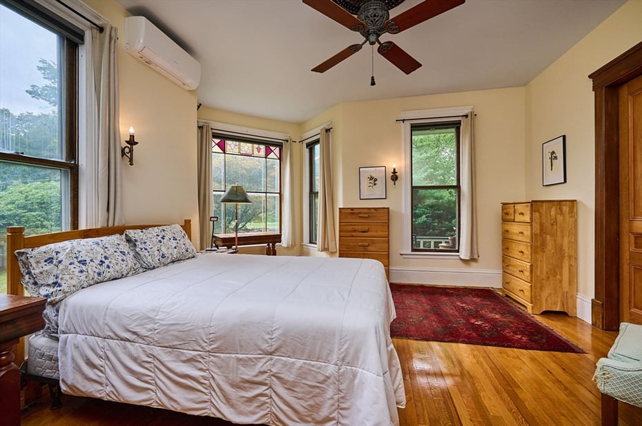 65 Highland Ave. Photo 11