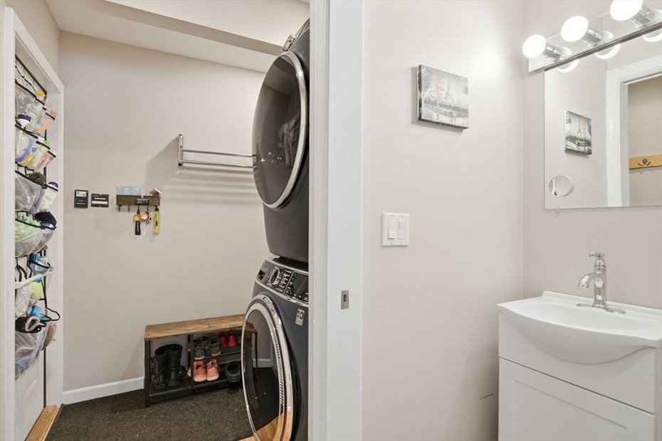 6 Shattuck Road Photo 30