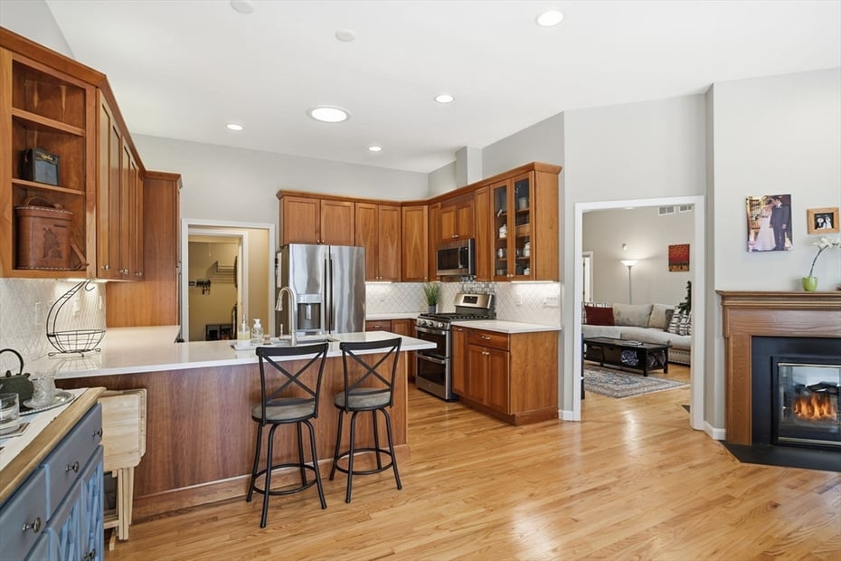 6 Shattuck Road Photo 14