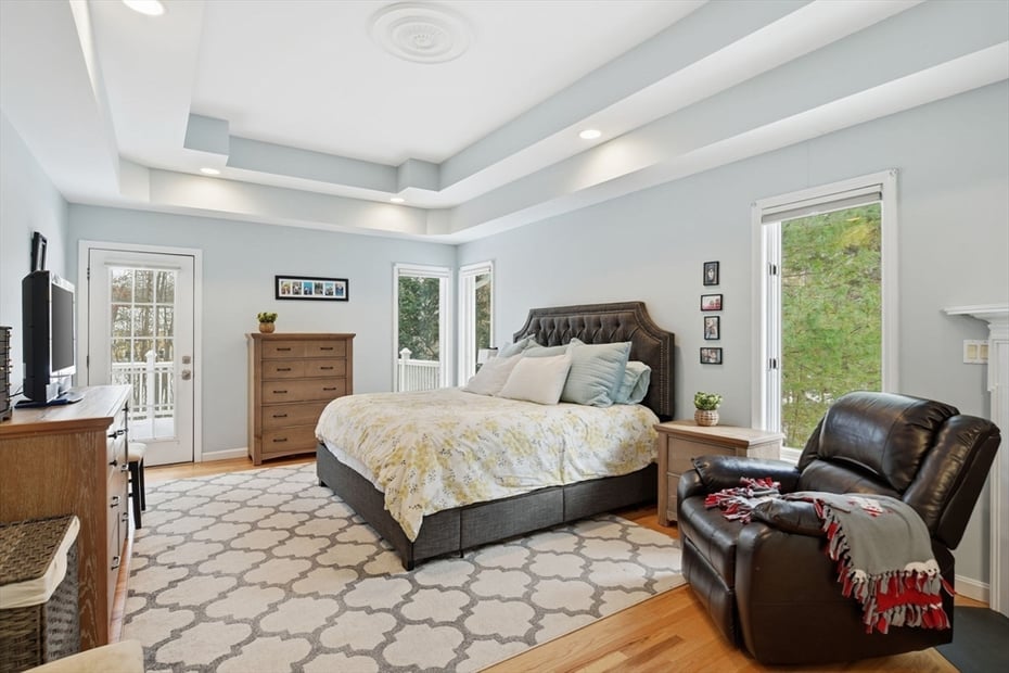 6 Shattuck Road Photo 20