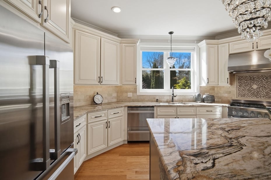 9 Nicholas Ln Photo 20