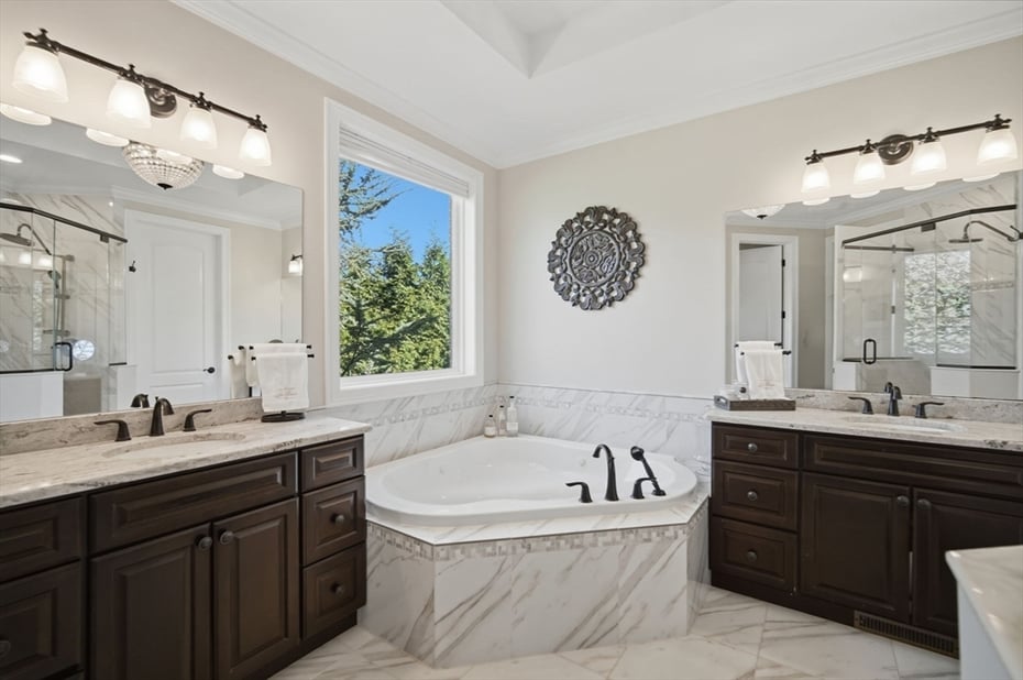 9 Nicholas Ln Photo 26