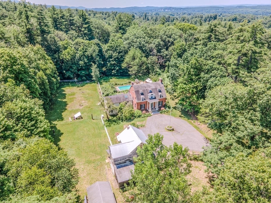 237 Birnam Road Photo 40