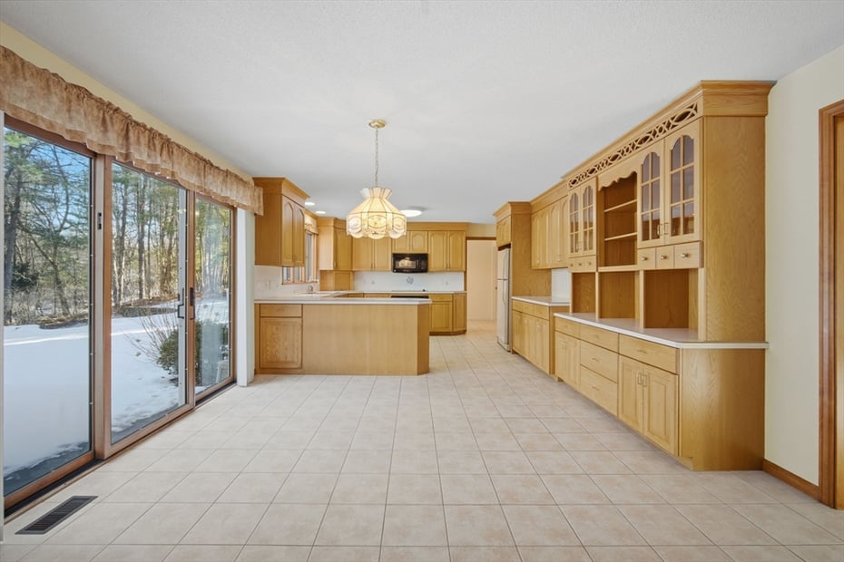 53 Ashford Rd Photo 15