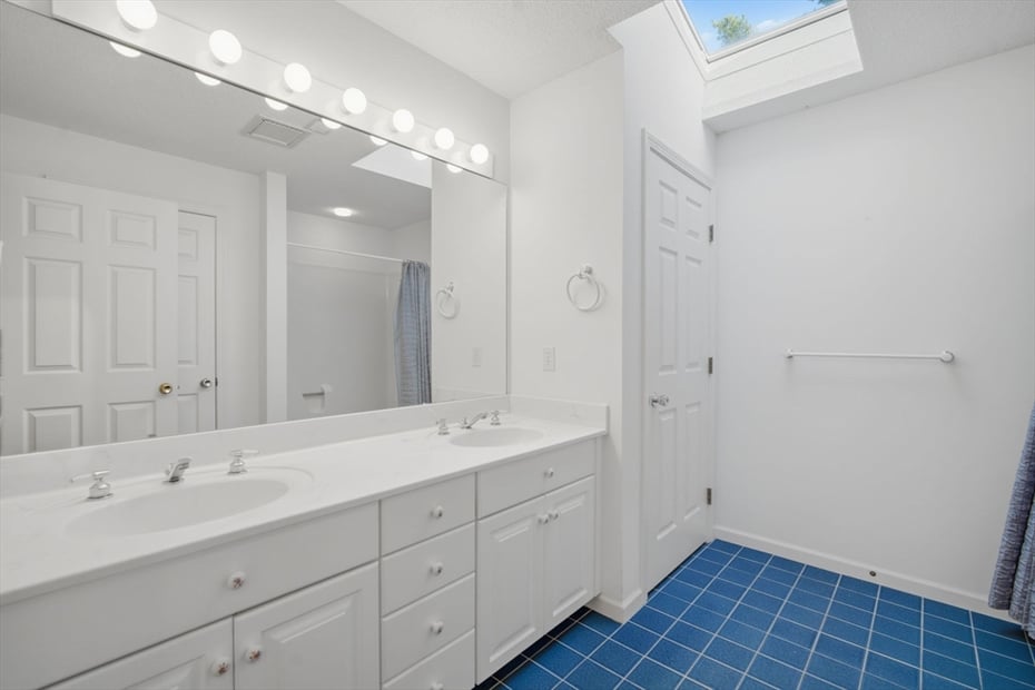 53 Ashford Rd Photo 30