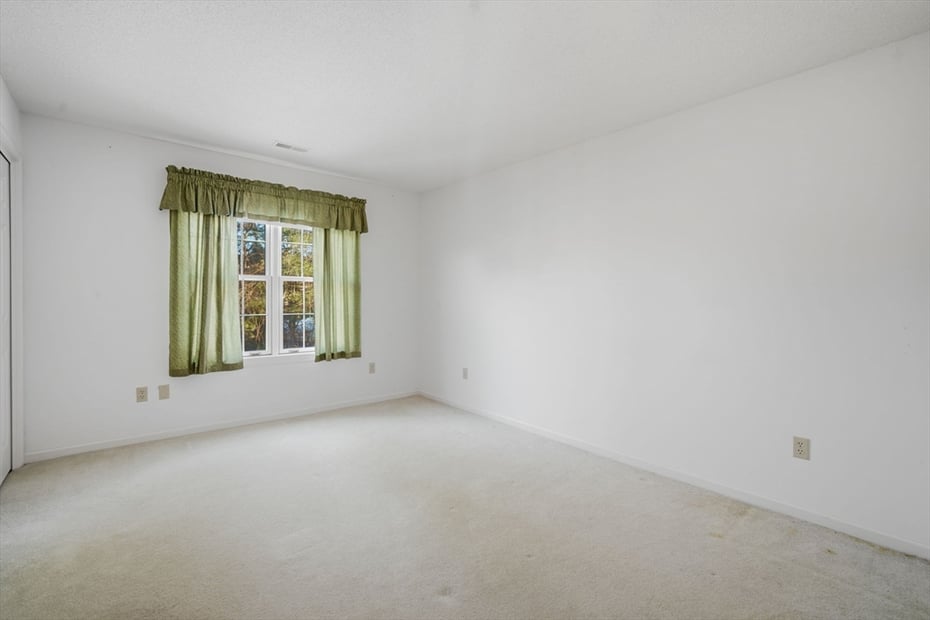 53 Ashford Rd Photo 32