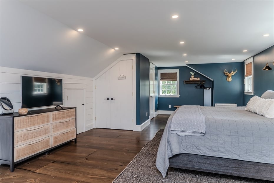 14 Sugarloaf St Photo 19