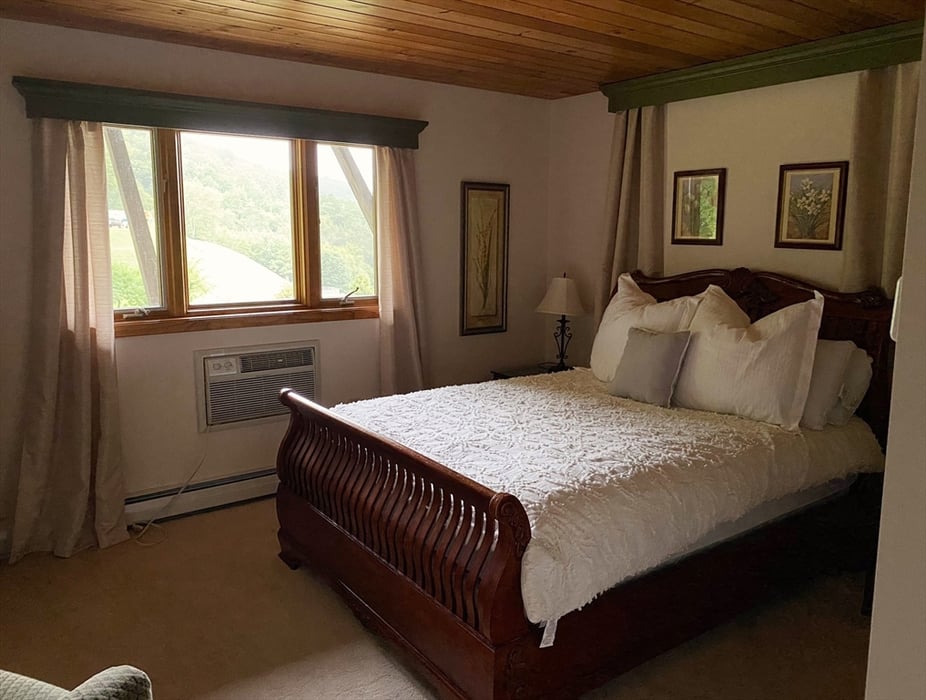 151 Smead Hill Rd Photo 12