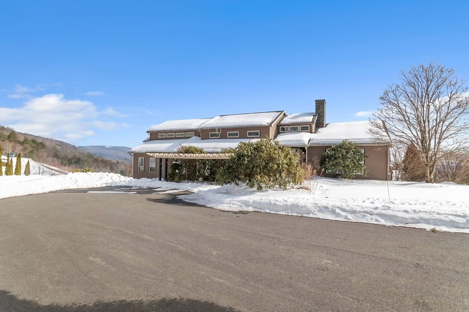 151 Smead Hill Rd Photo 1