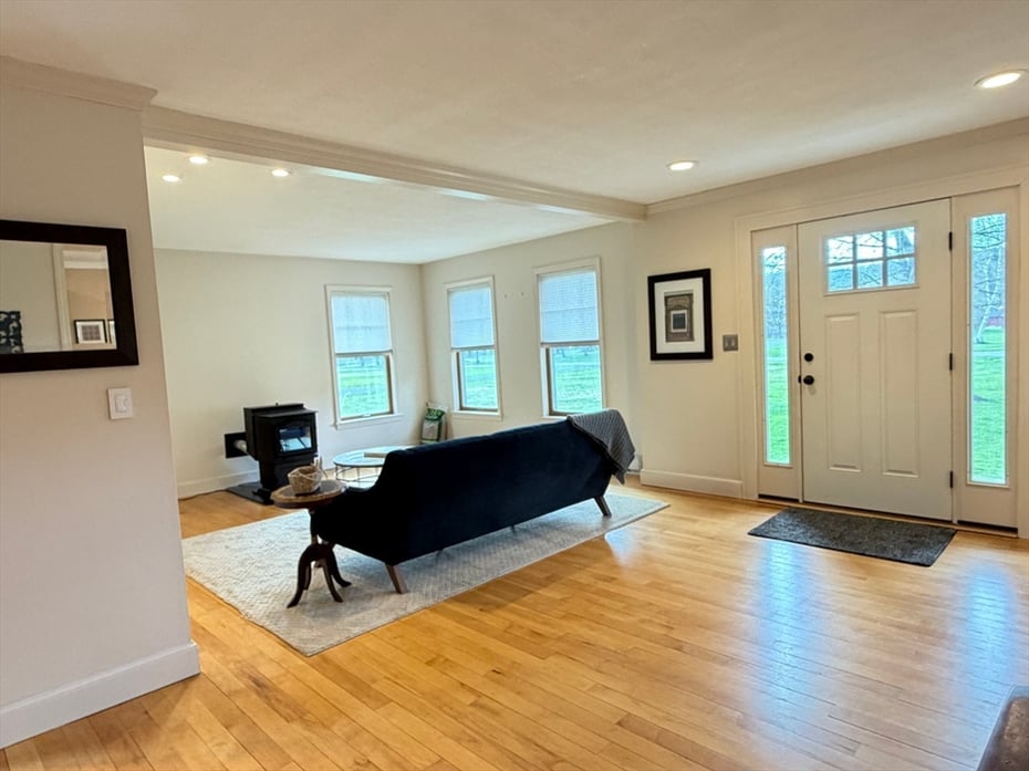 36 Swamp Road Photo 13
