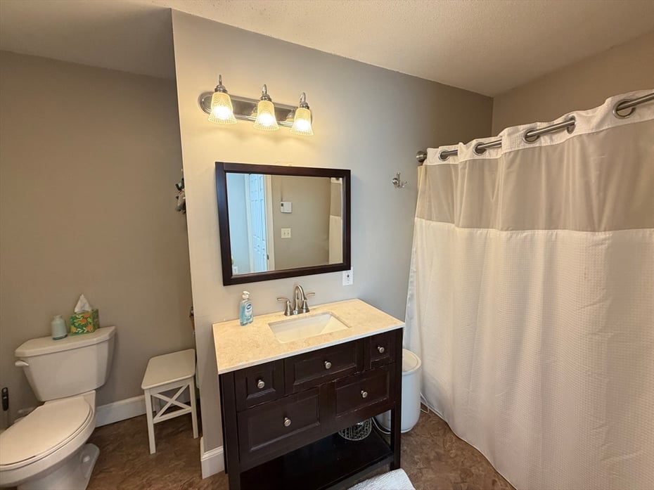 36 Swamp Road Photo 21