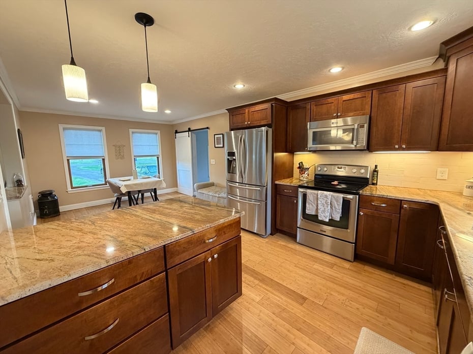 36 Swamp Road Photo 16
