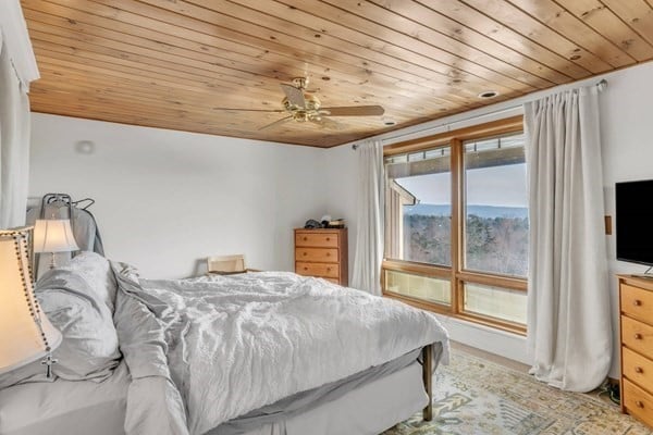 151 Smead Hill Rd Photo 2