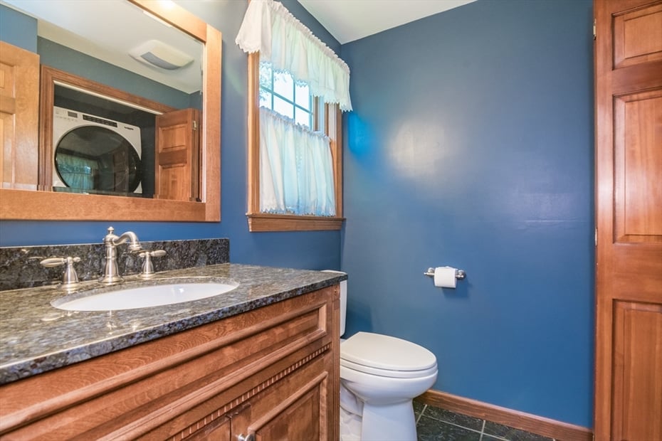 68 Highland Ave Photo 6