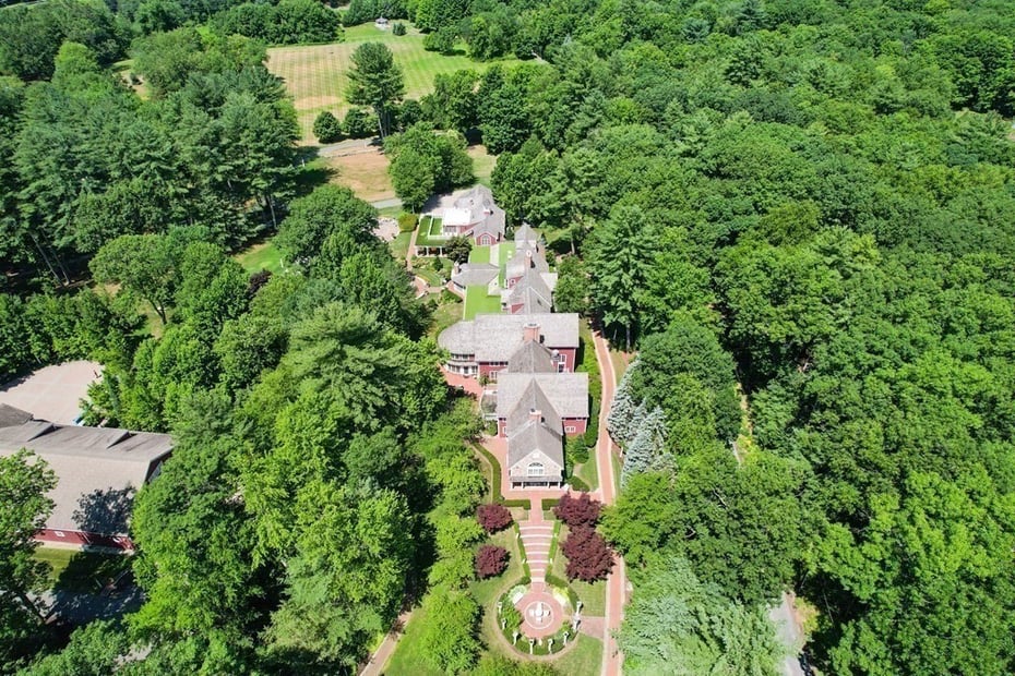 113 Juggler Meadow Rd Photo 3