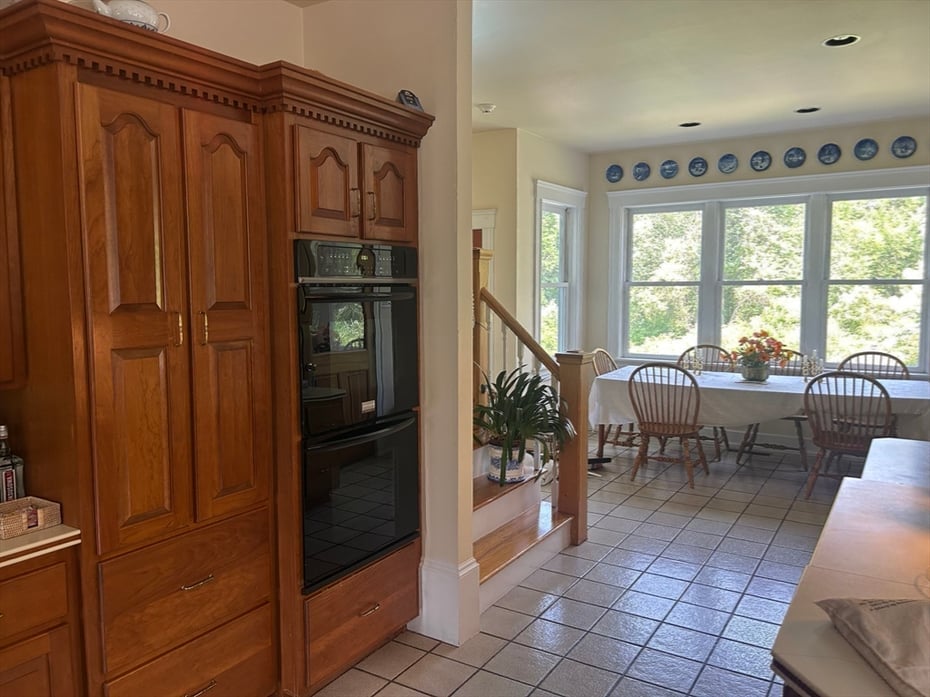 365 Middle St Photo 26