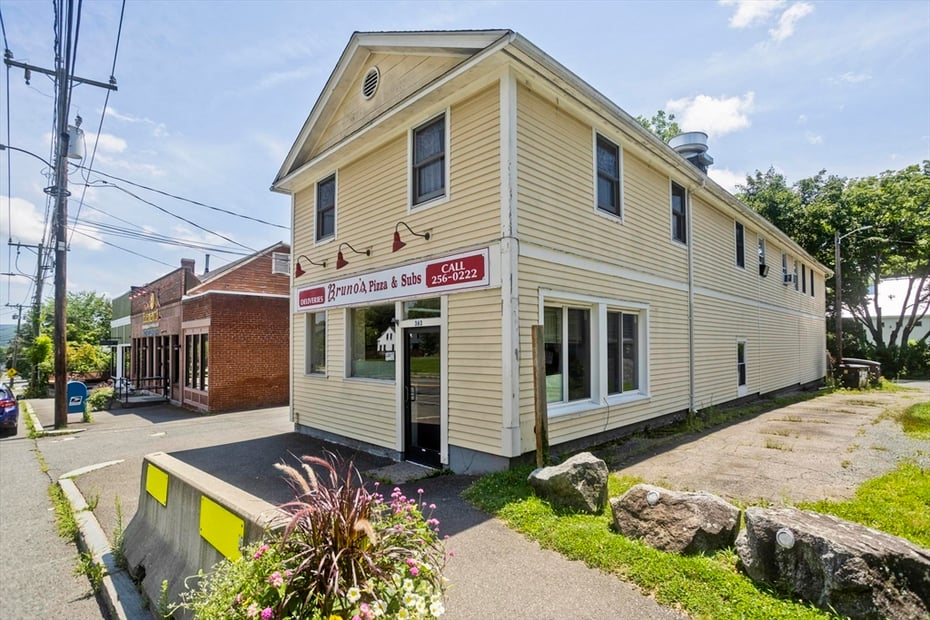 363 Main Street Photo 4