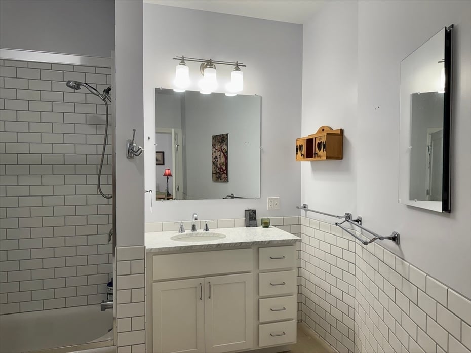 10 Deerfield Ave  #9 Photo 18