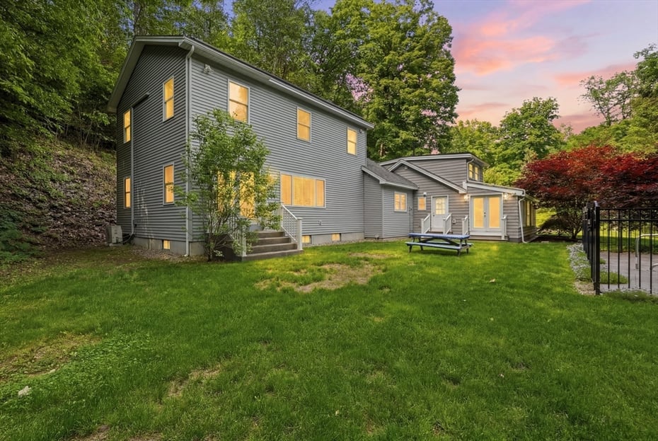 32 Eunice Williams Dr Photo 2