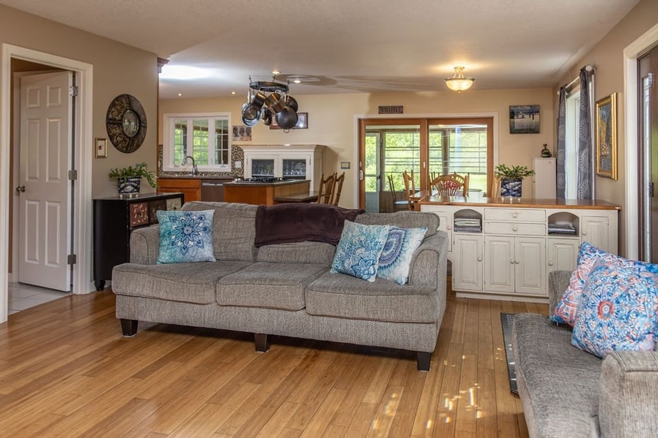 188 State Road Photo 27