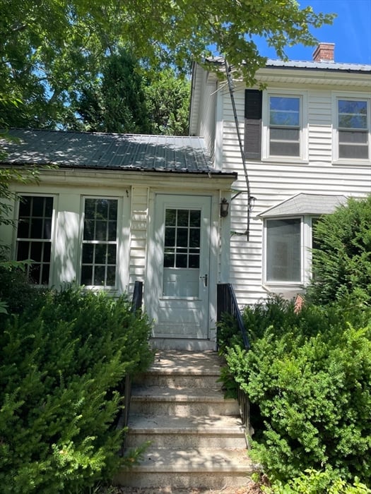 239 River Road Photo 7