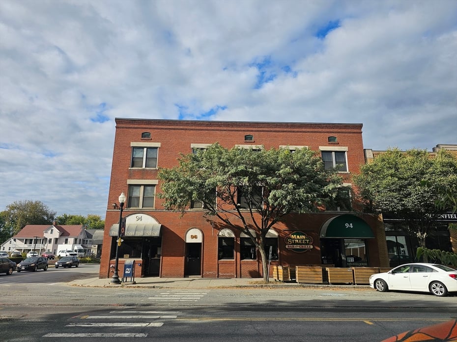 94-96 Main St Photo 2