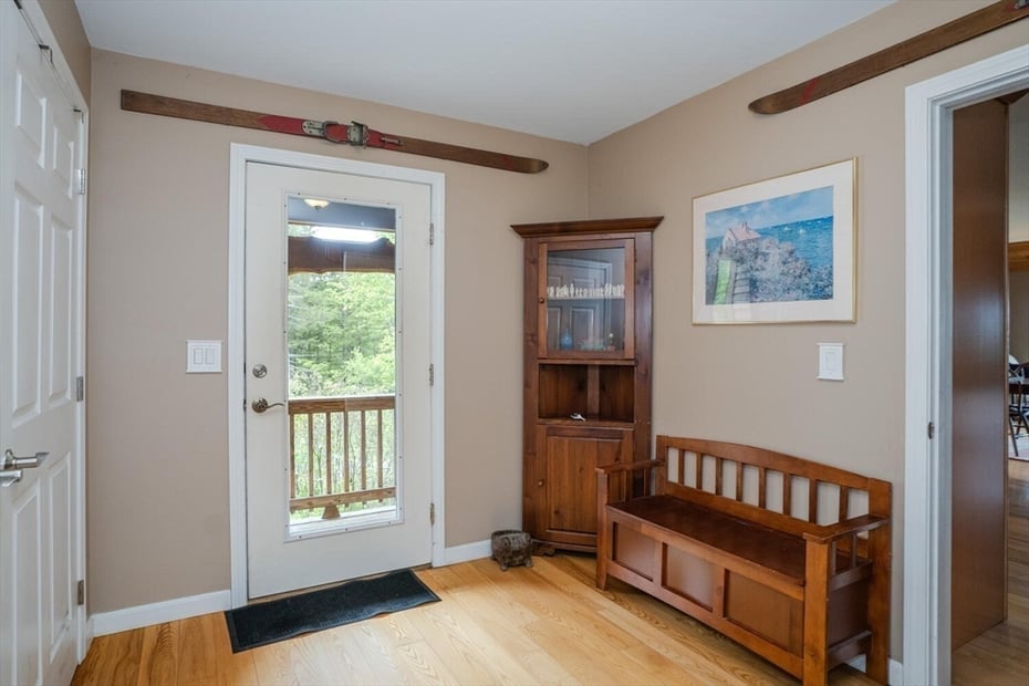69 Cole St Photo 25