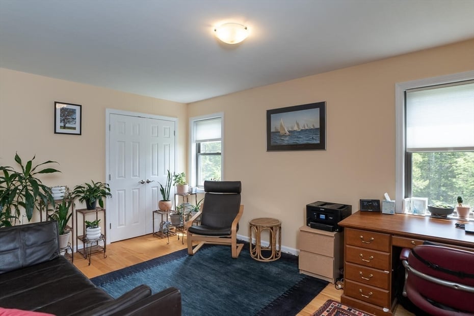 69 Cole St Photo 33