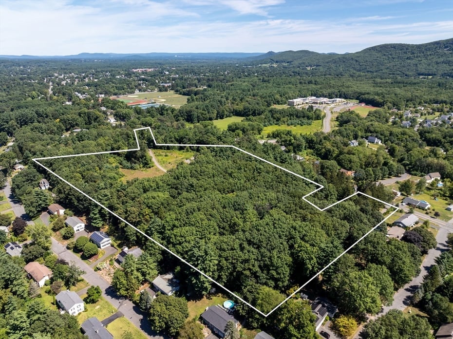 6 South St & Abutting Lots Photo 4