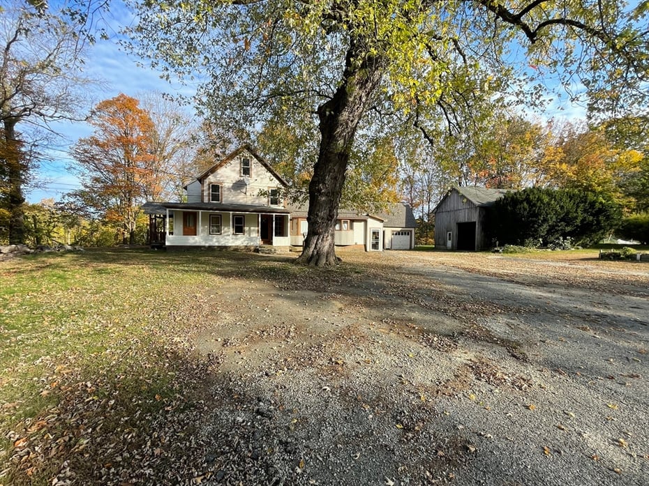 719 Mount Hermon Station Photo 3