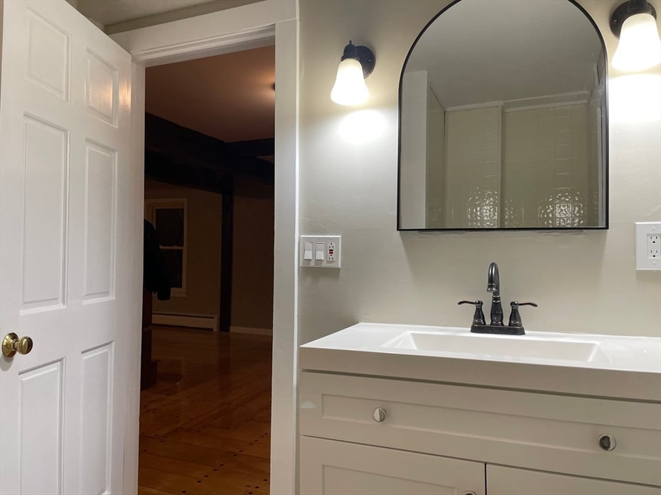 719 Mount Hermon Station Photo 14