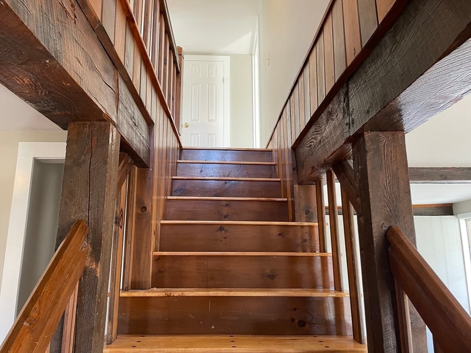 719 Mount Hermon Station Photo 19