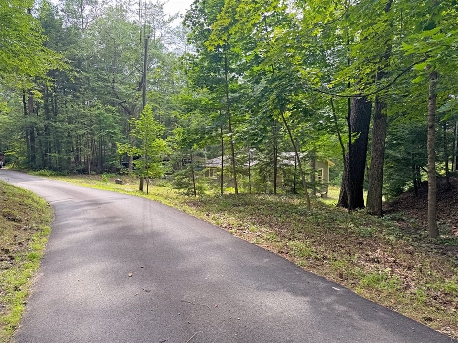 14 Wood Way Photo 33